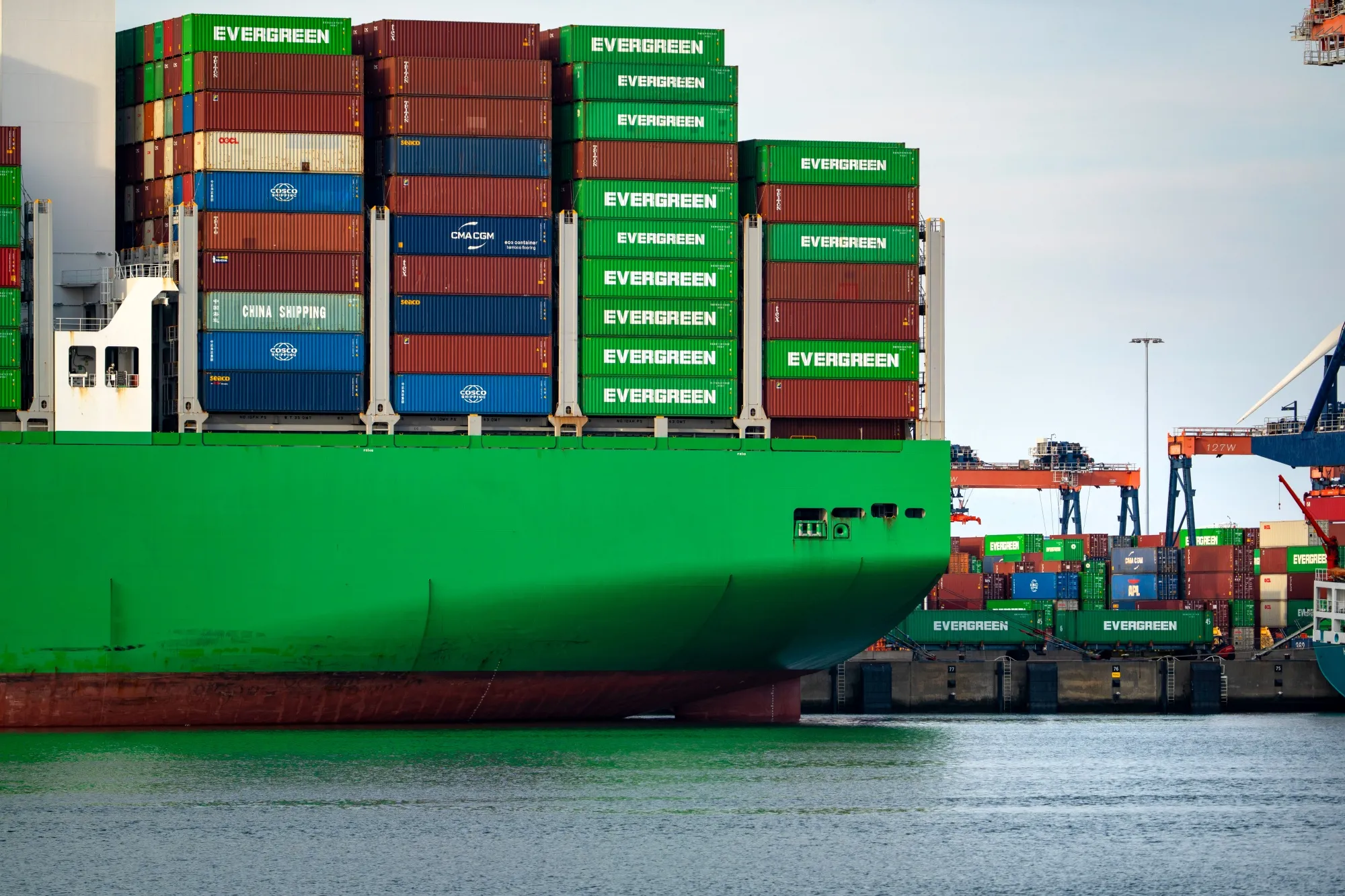 A&nbsp;container ship on the dockside at the Euromax Terminal in the Port of Rotterdam.