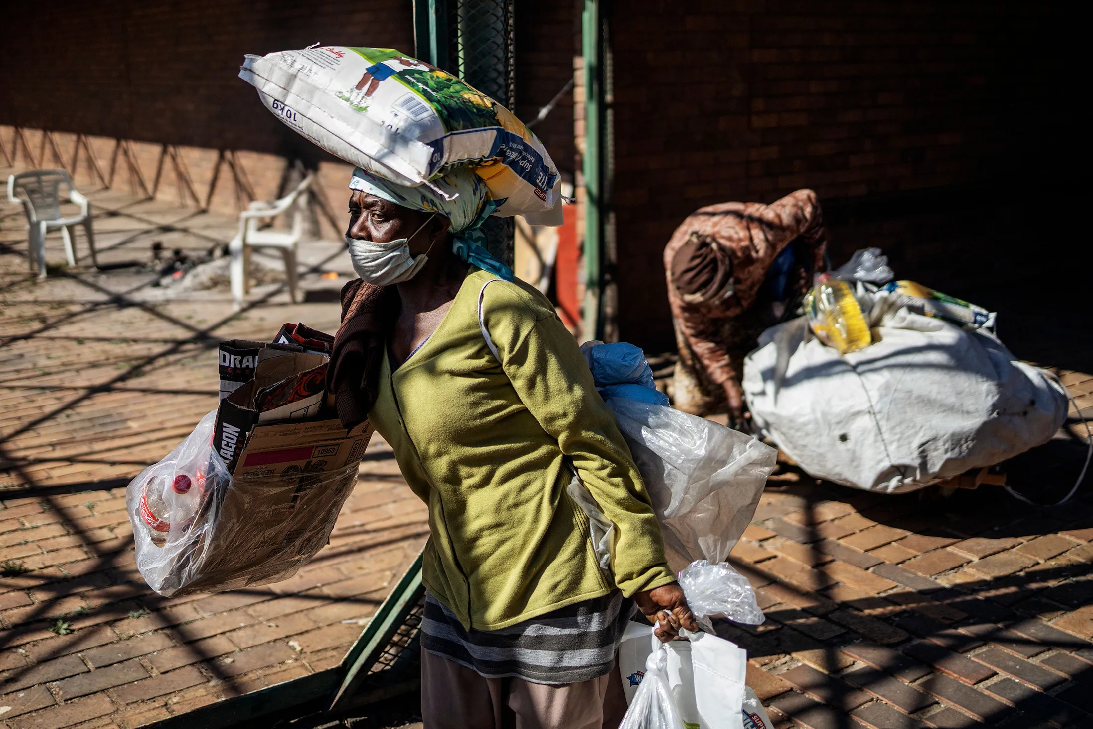 SAFRICA-HEALTH-VIRUS-FOOD