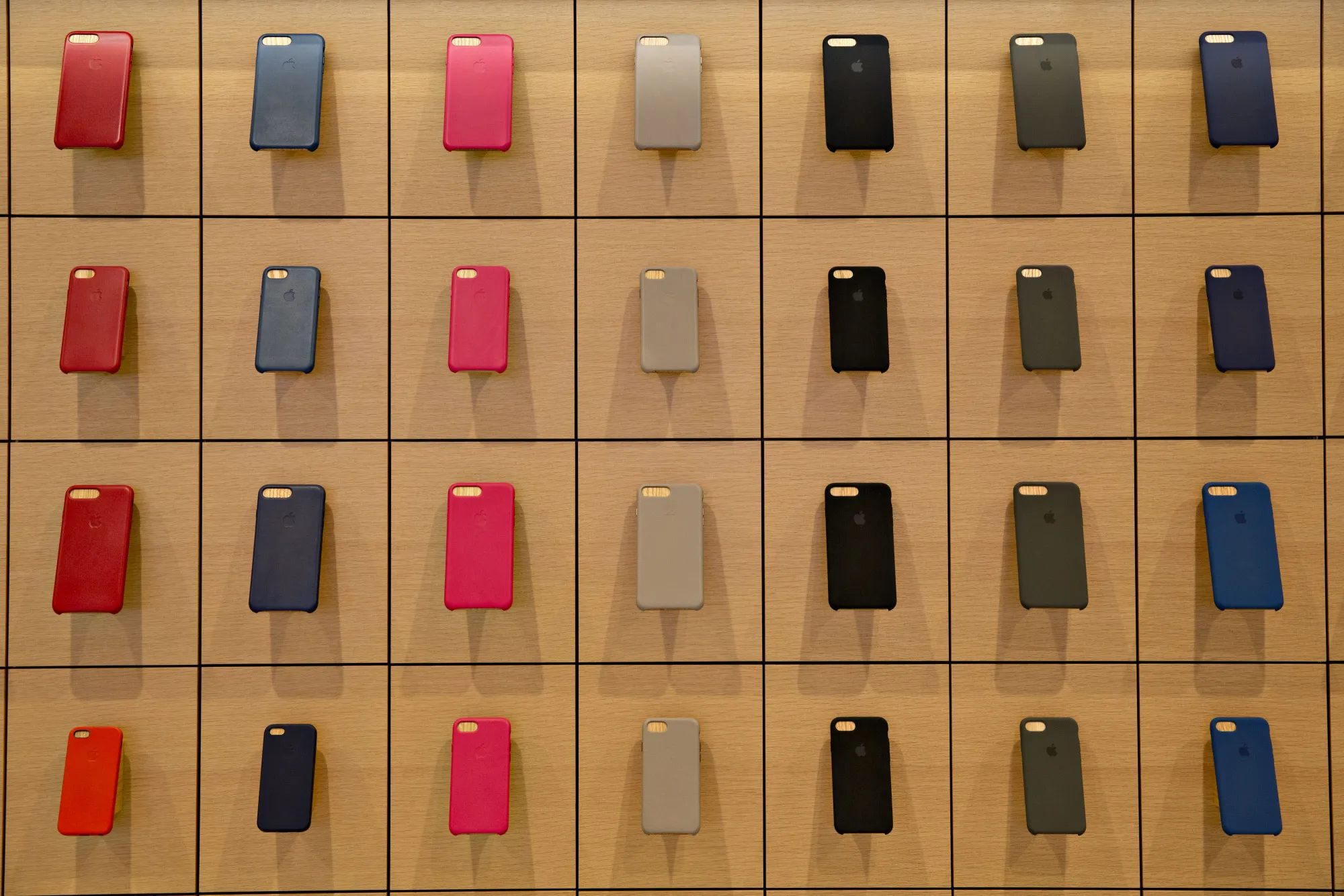 Media Preview Of New Apple Inc. Michigan Avenue Store 