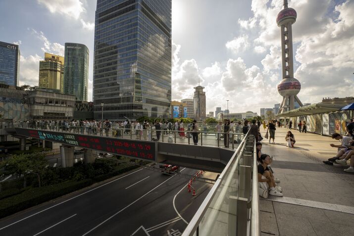 China Stock Gauge Set for Decade High Driven by Savings Glut