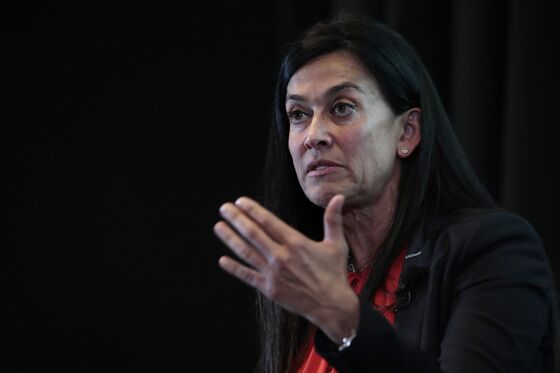 Airbus Shakeup Sees Technology, Defense Chiefs Leave Company