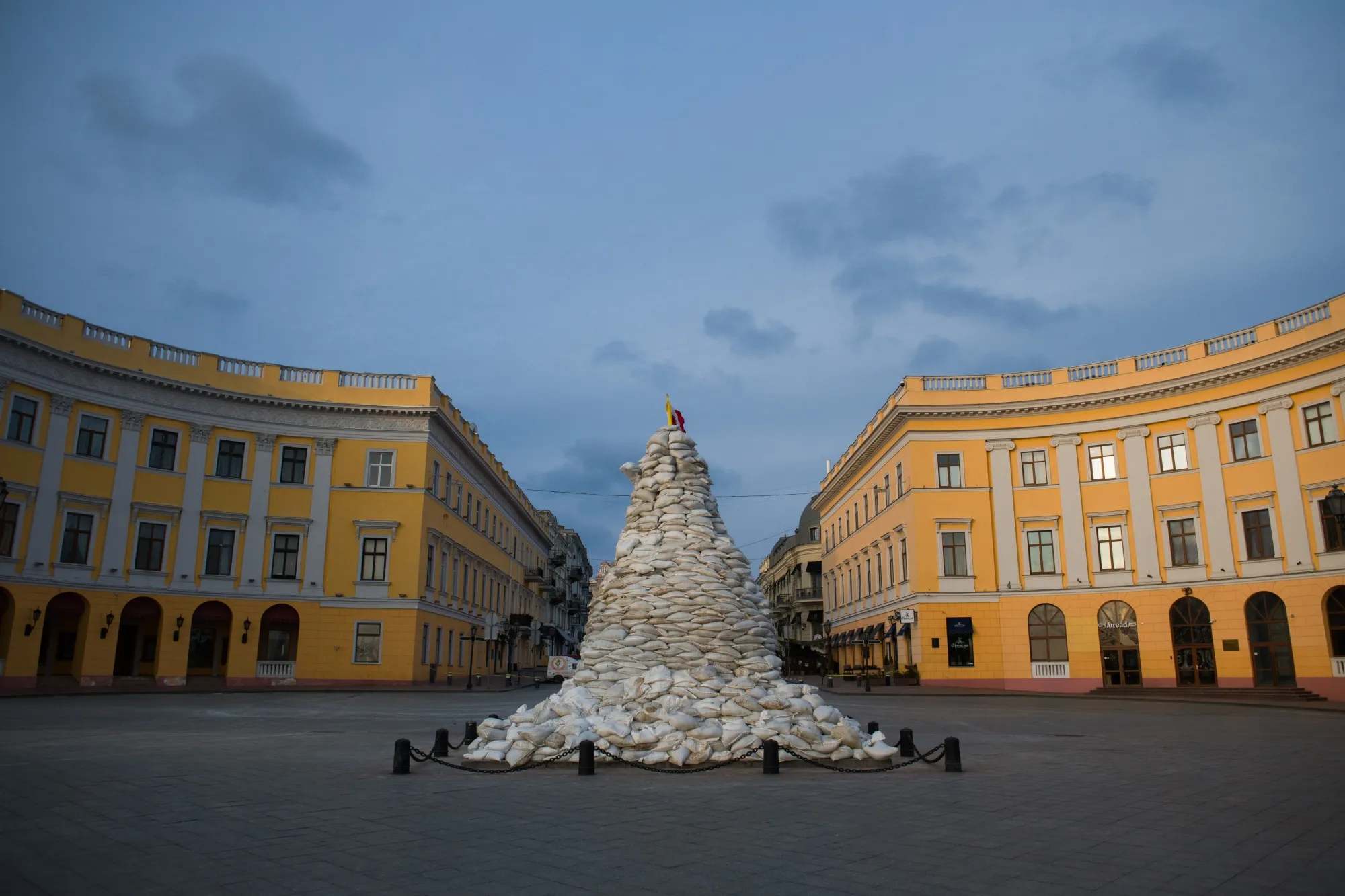 Sandbags cover the Monument to Duc de Richelieu, a neoclassical statue in Odesa, Ukraine, that has been the target of Russian shelling.&nbsp;