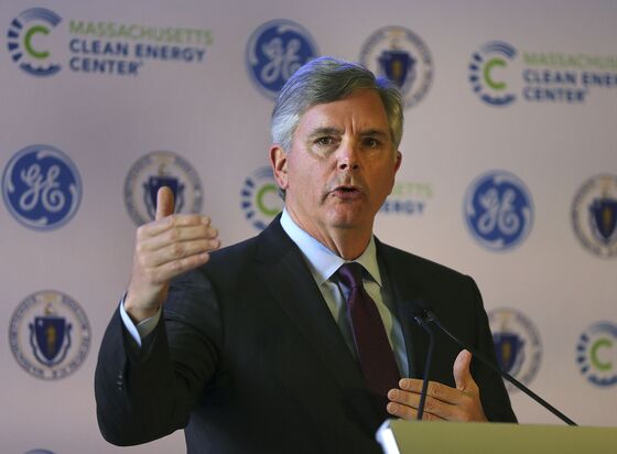 Larry Culp Locks Up $47 Million Payday by Winning Over GE’s Doubters