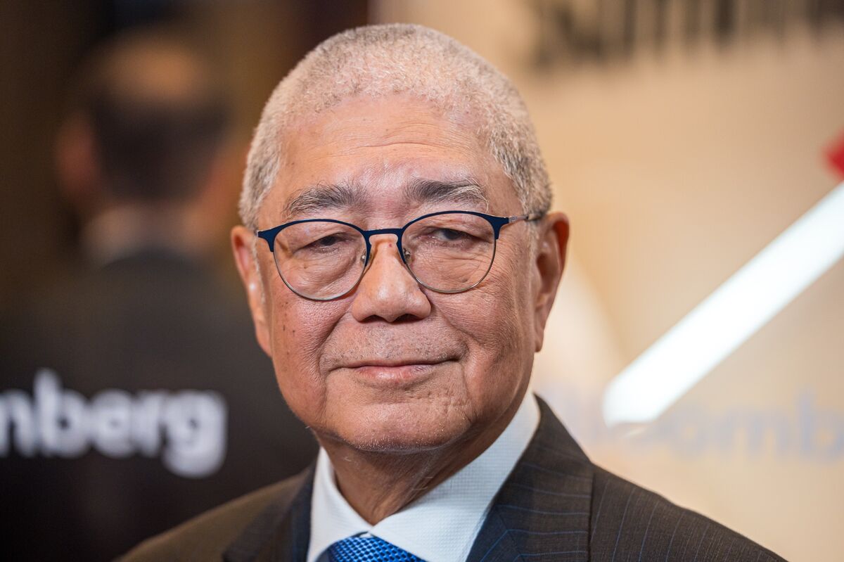 Philippine BSP Chief Tempers Hawkish View, Sees One More Cut.