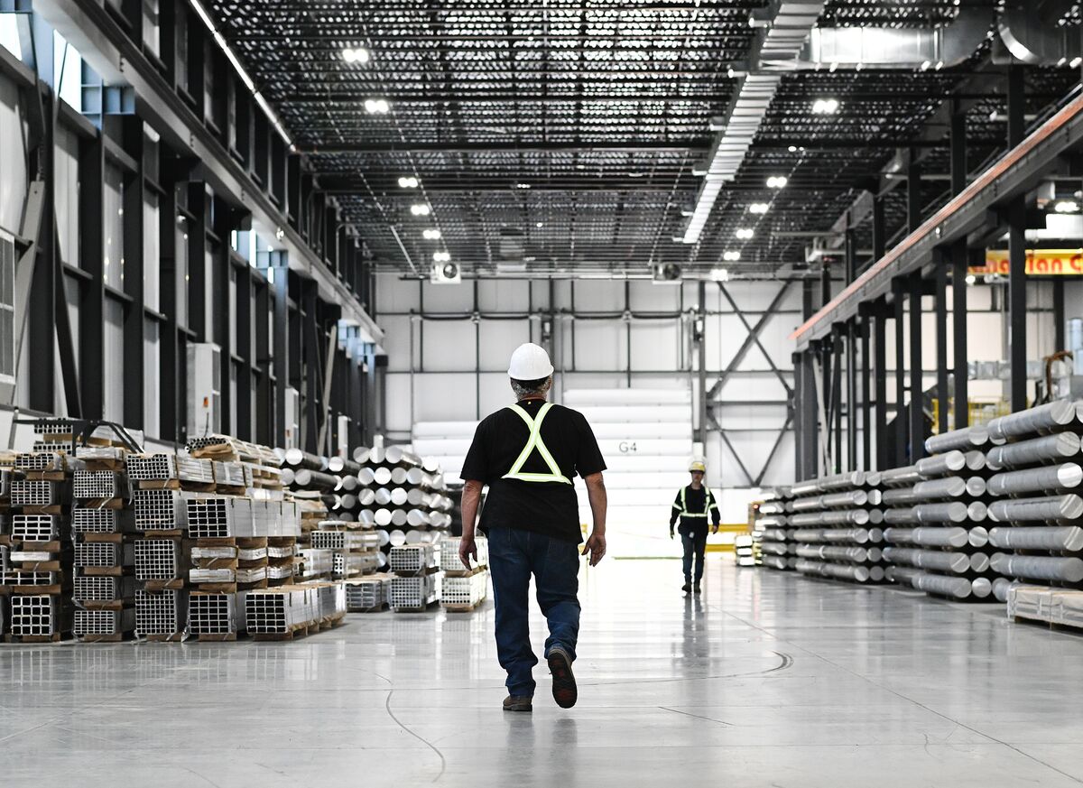 assets.bwbx.io image