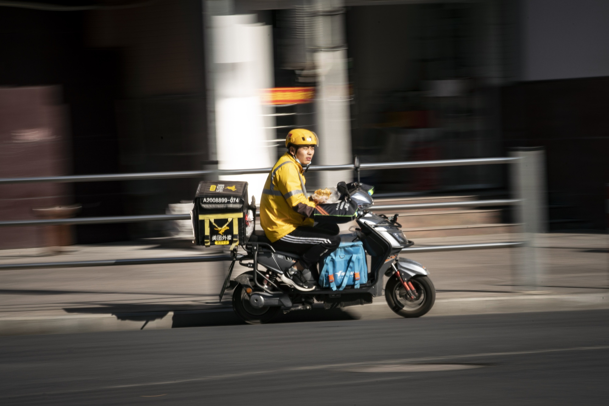 Meituan Dianping Delivery Drivers As Company Reports Earnings