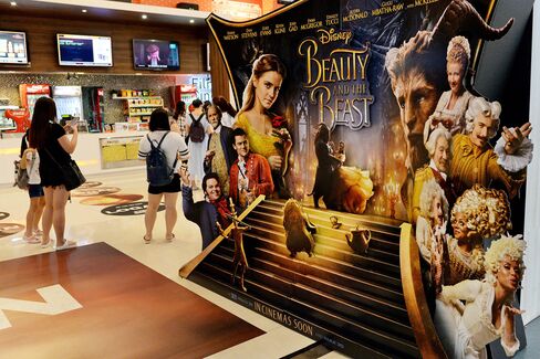 1489622726_beauty and beast