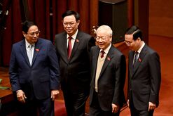 Vietnam Parliament to Hold Special Meeting After Leader Resigned