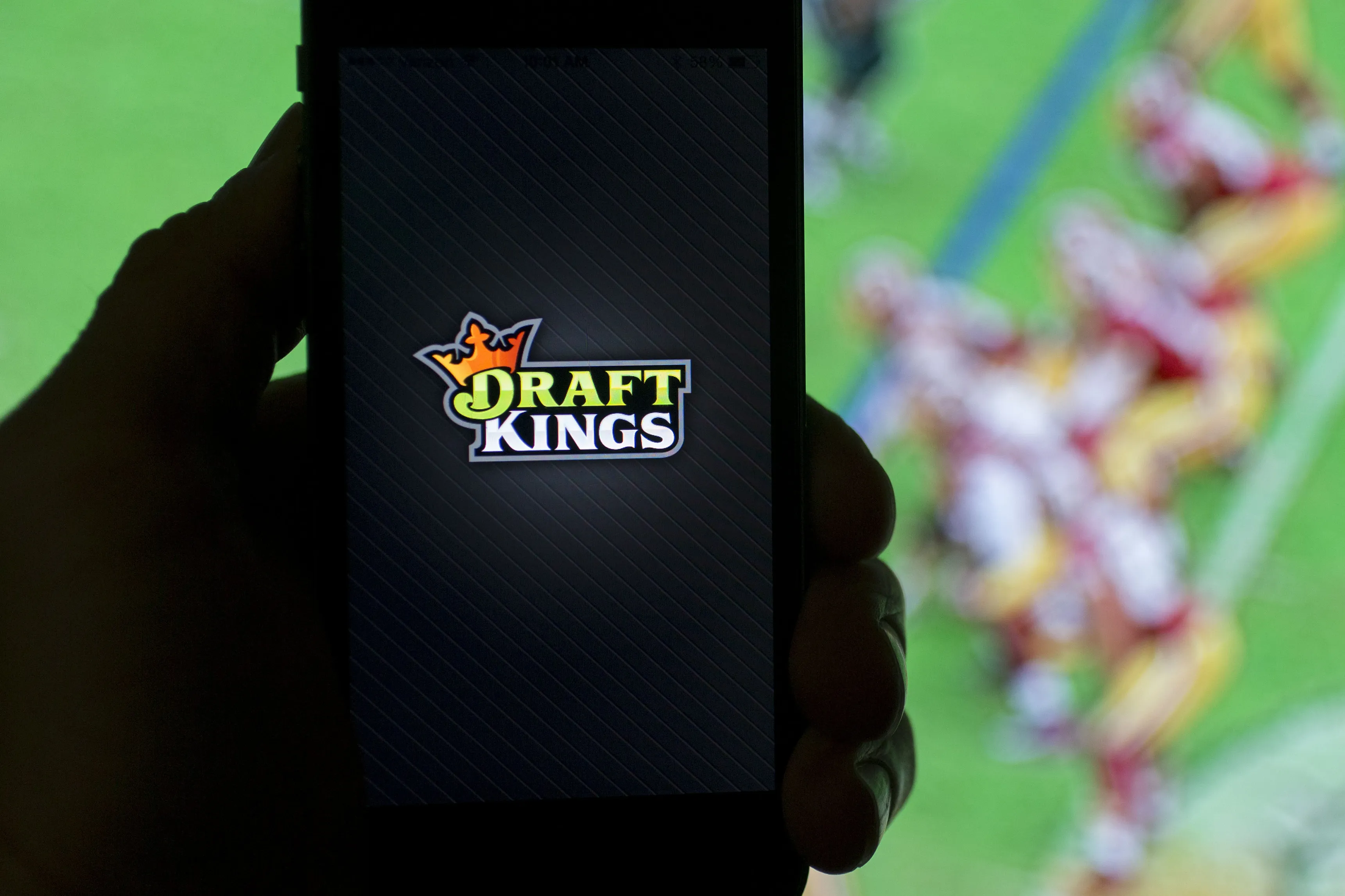 DraftKings Inc. And FanDuel Inc. Applications As Ad Spending Increases