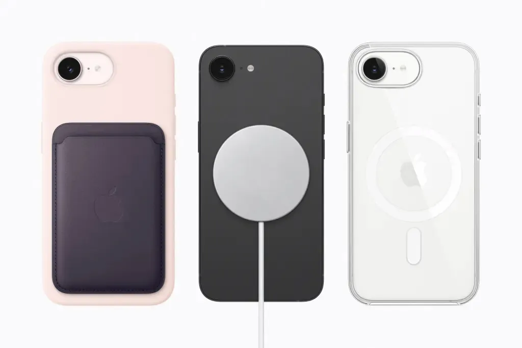 The iPhone 17e and&nbsp;accessories.