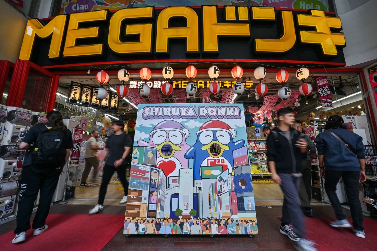 Japan’s Donki Operator Plans 250 New Stores in Tourism Bet