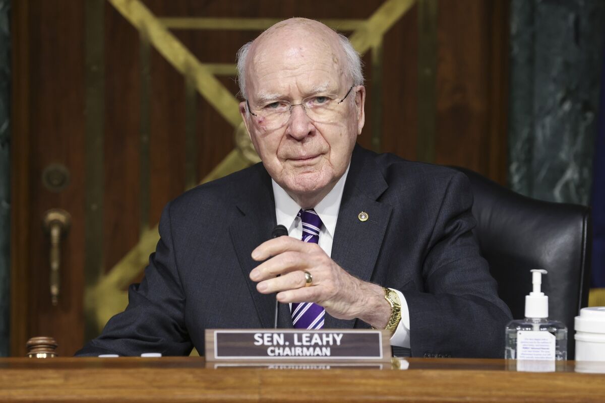 Leahy Says Deal Struck on $2 Billion for U.S. Capitol Security - Bloomberg