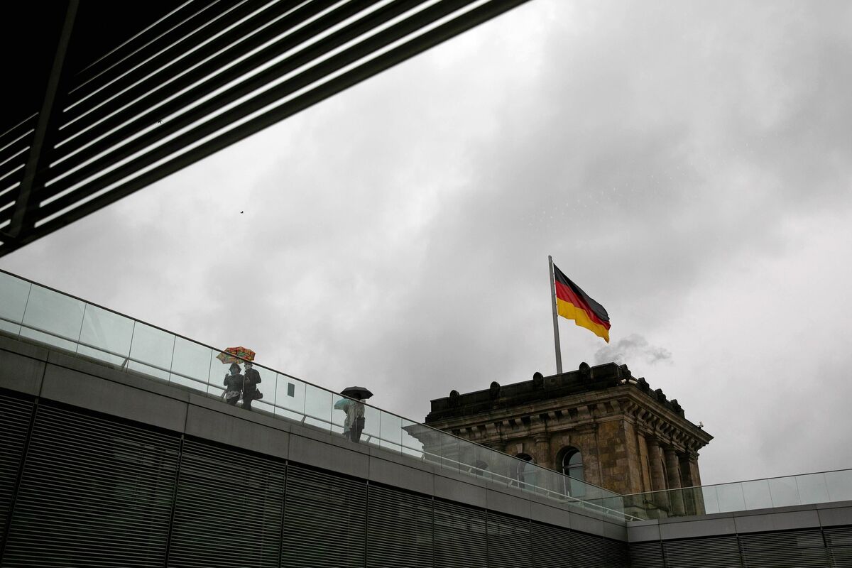 Germany's Next Governing Coalition Faces Multiple Policy Issues - Bloomberg