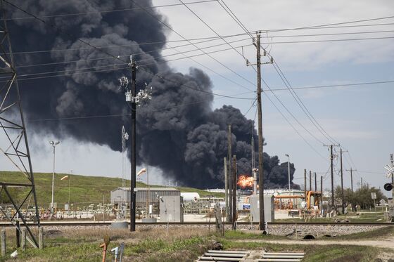 Houston Chemical Blaze Probe Weighed by Federal Investigator