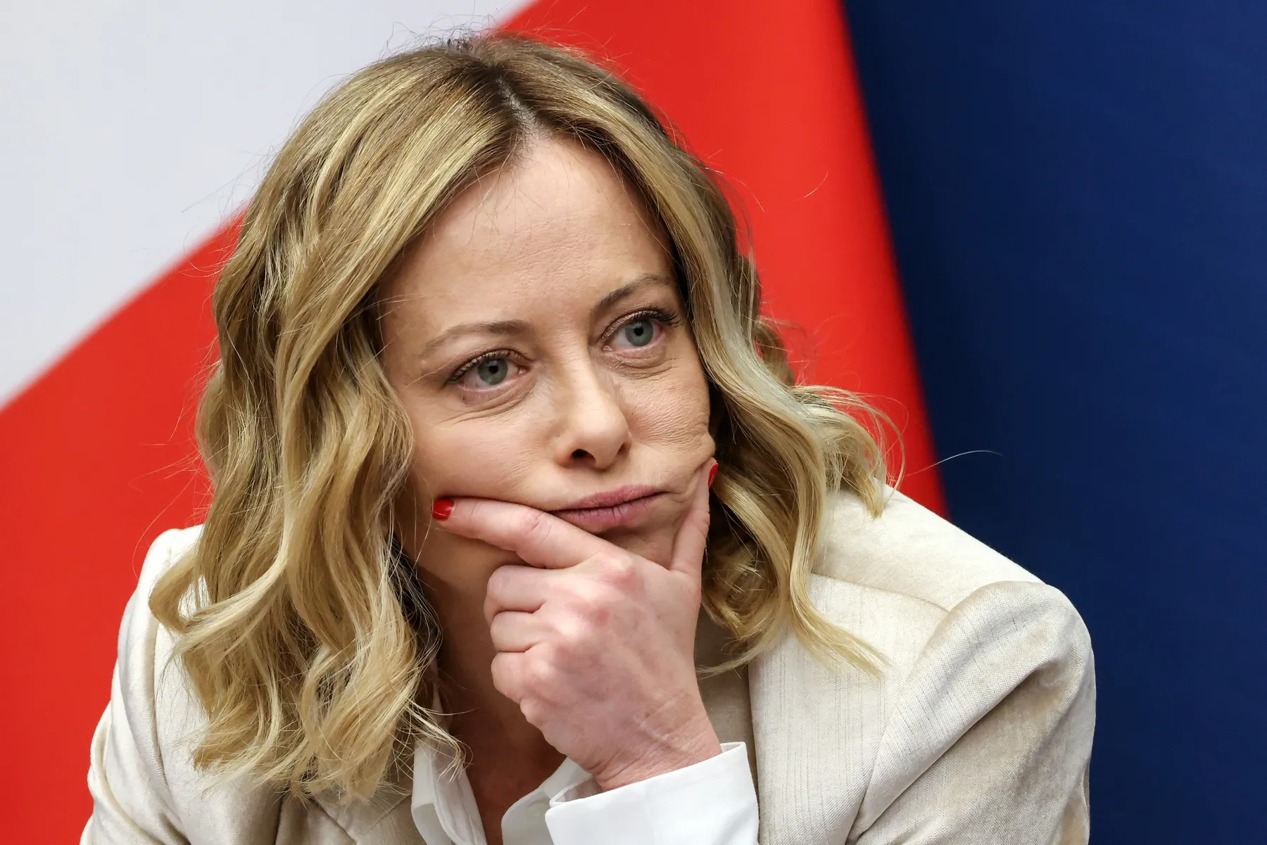 Джорджа Мелони дистанцируется от стратегии Парижа и Берлина по Украине