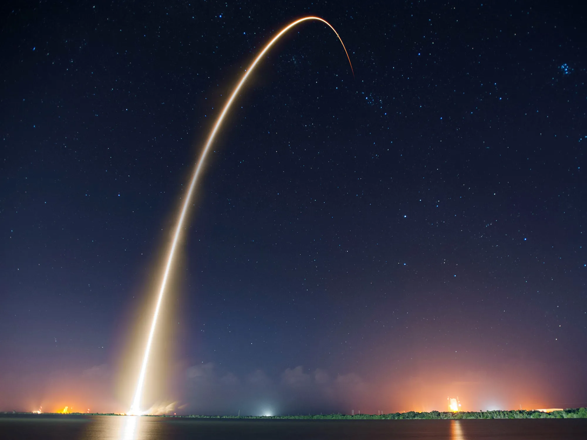 SpaceX’s Falcon 9 rocket and Dragon spacecraft lift off from Launch Complex 40 at the Cape Canaveral Air Force Station in Florida on Sept. 21, 2014.