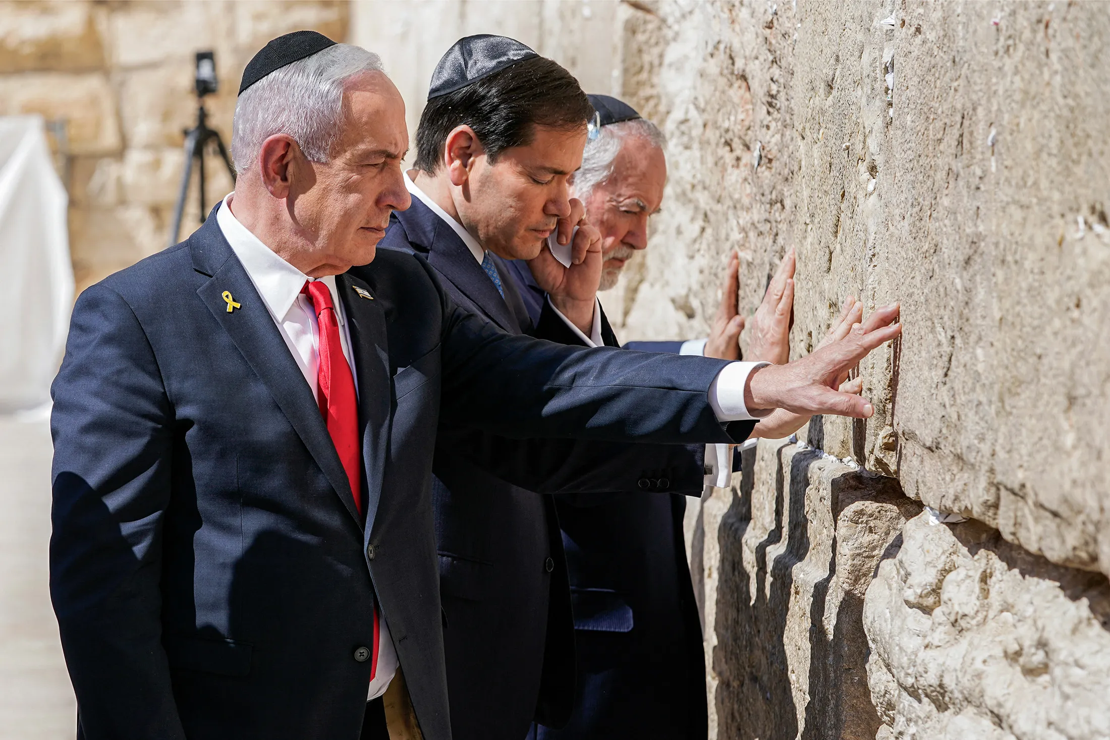 Netanyahu Lauds US-Israel Ties as Rubio Visits After Doha Strike - Bloomberg