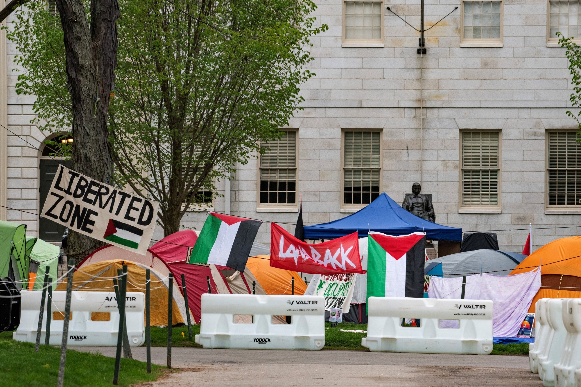 Harvard Tells Protesters to End Encampment in Yard or Face Potential ...