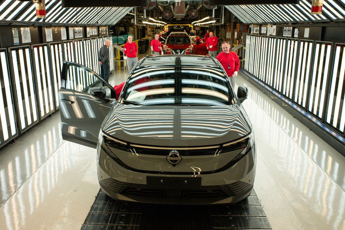 
                            Nissan Americas Head Embraces Threat From Chinese Car Brands