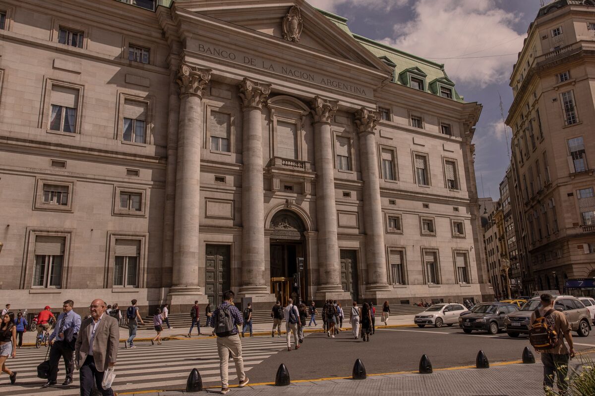 
                            Argentina Inflation Picked Up More Than Expected After Key Vote