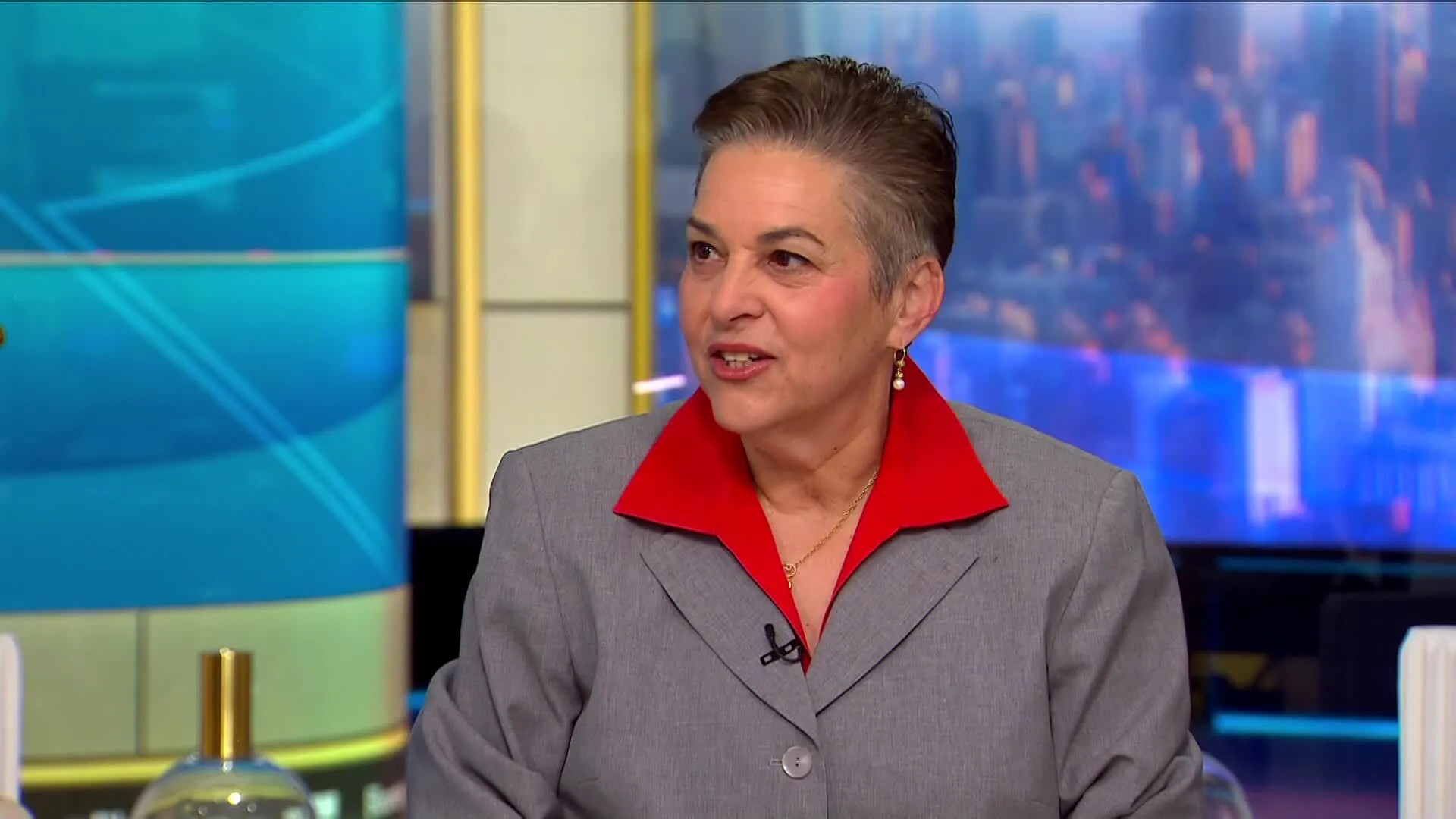 bloomberg.com - Watch Markets: Why Lisa Shalett Has '100% Faded the Small Cap Trade'