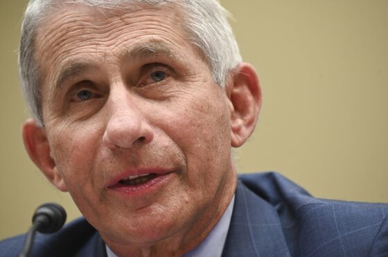 Fauci Prepping to Talk Covid Strategy With Newest Trump Adviser