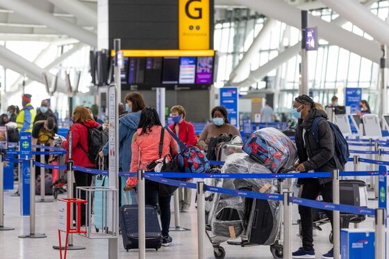 Easter Travel Crush Threatens to Overwhelm Understaffed Airports