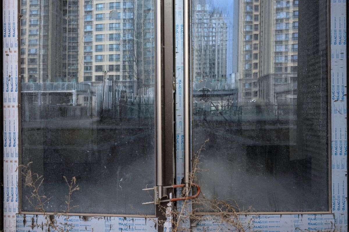 PwC International Can’t Exit Evergrande Case, HK Court Rules