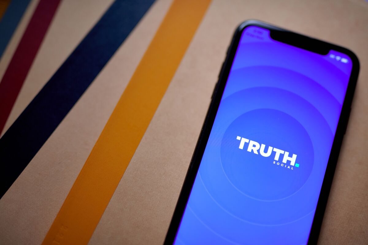Trump Media Losses Hit $238 Million as Firm Pivots to Fast Feeds