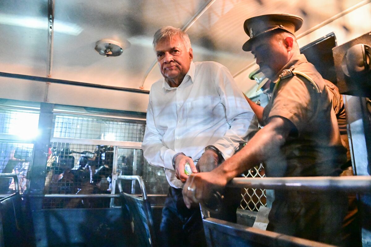 Sri Lanka Ex-President Gets Bail After Arrest on Misuse of Funds