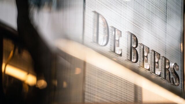 Mercado de diamantes en crisis con De Beers Bloomberg