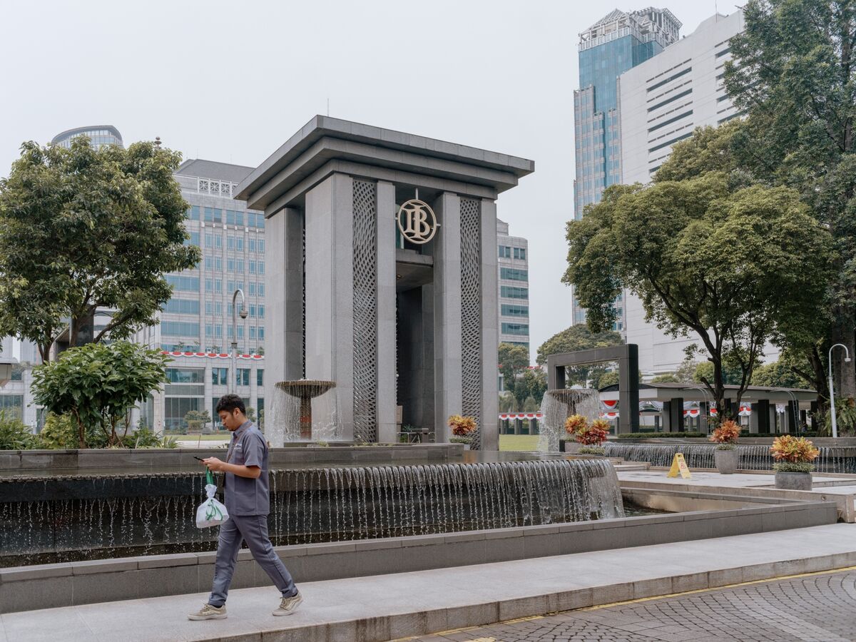 ⚫️ BLOOMBERG: Le banche centrali asiatiche riducono i tassi per contrastare l'impatto dei dazi di Trump