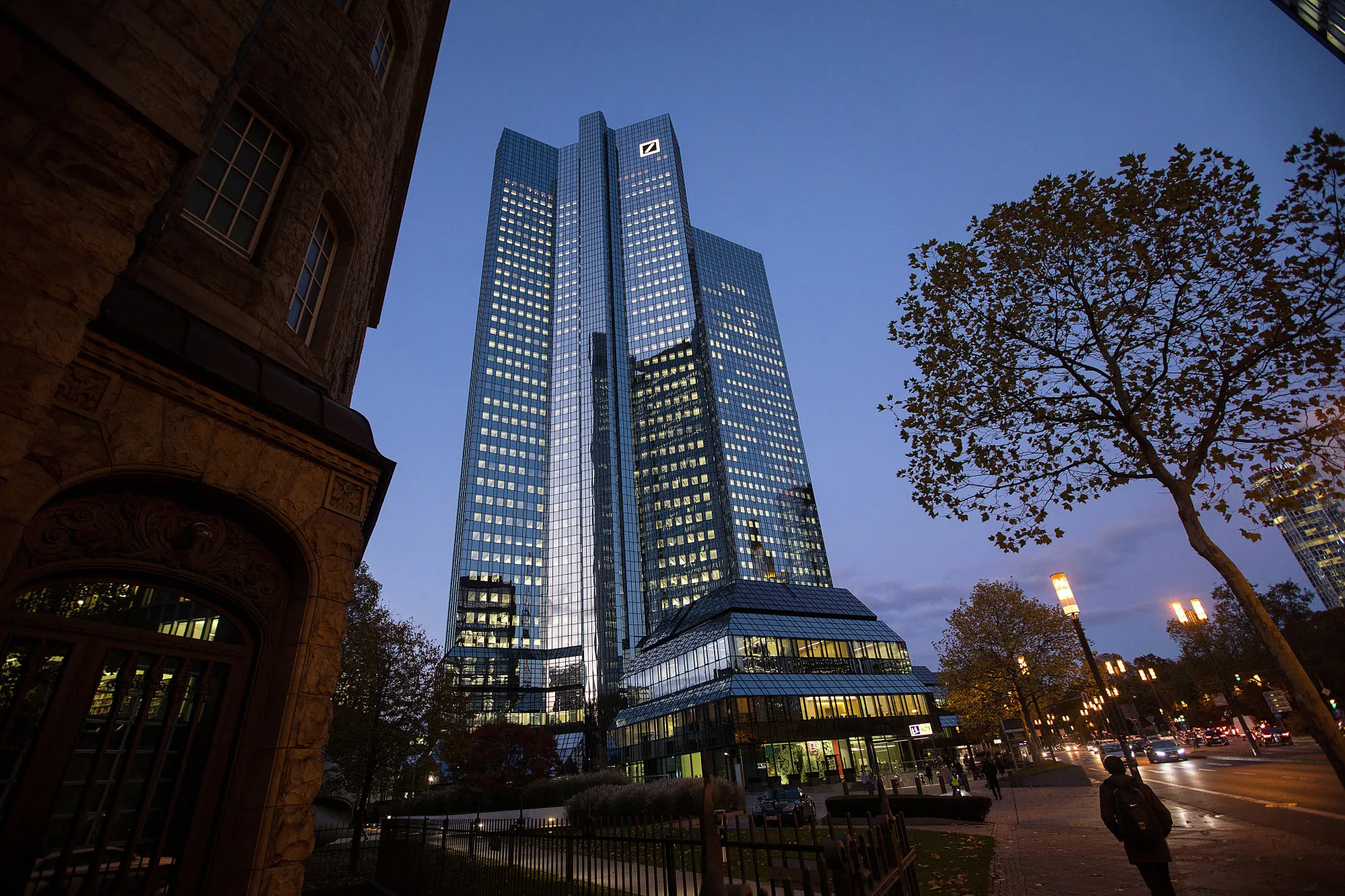 Brexit Race For Space Sends Frankfurt Office Rents To Record High 