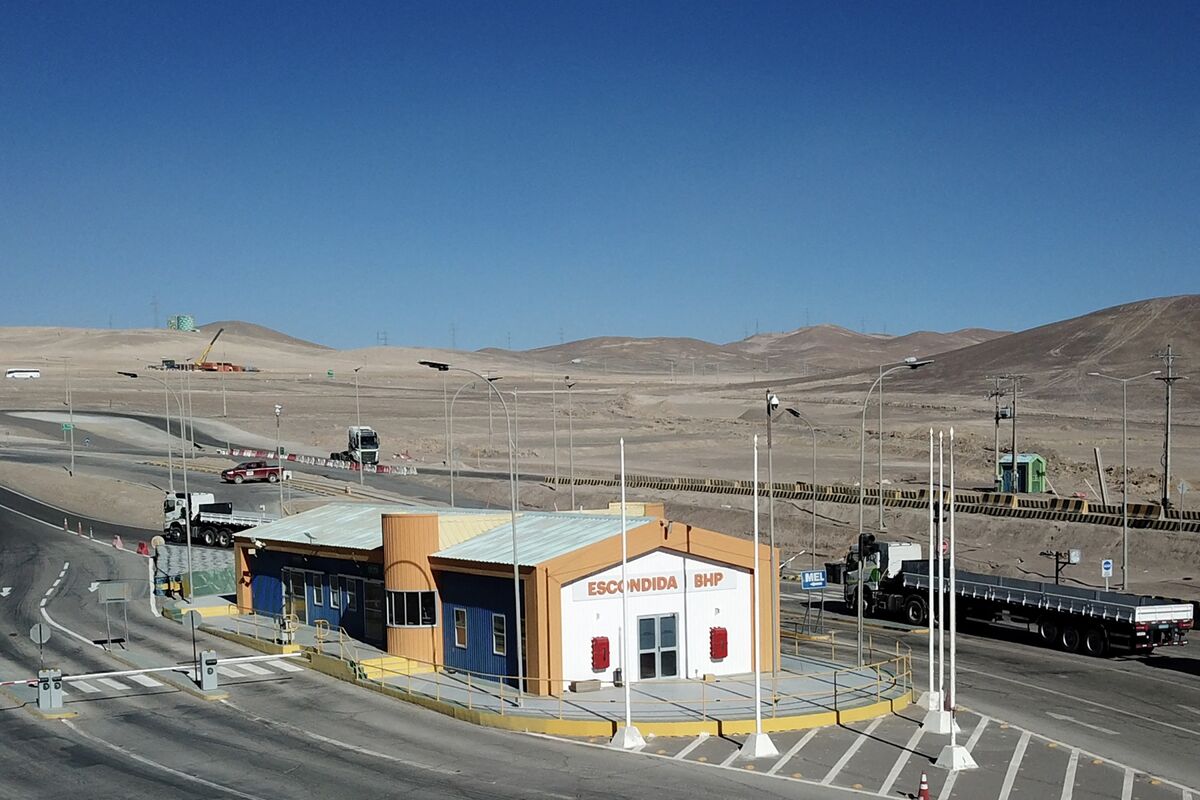 BHP Explores Sale of Chilean Desalination Plant, Power Lines