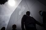Apple Becomes First U.S. Company to Hit $1 Trillion Value