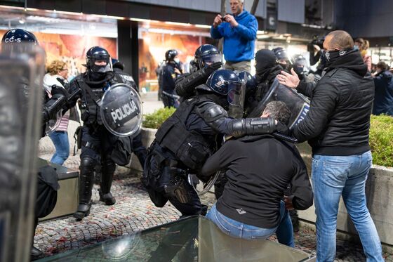 Anti-Lockdown Rally Turns Violent for First Time in Slovenia