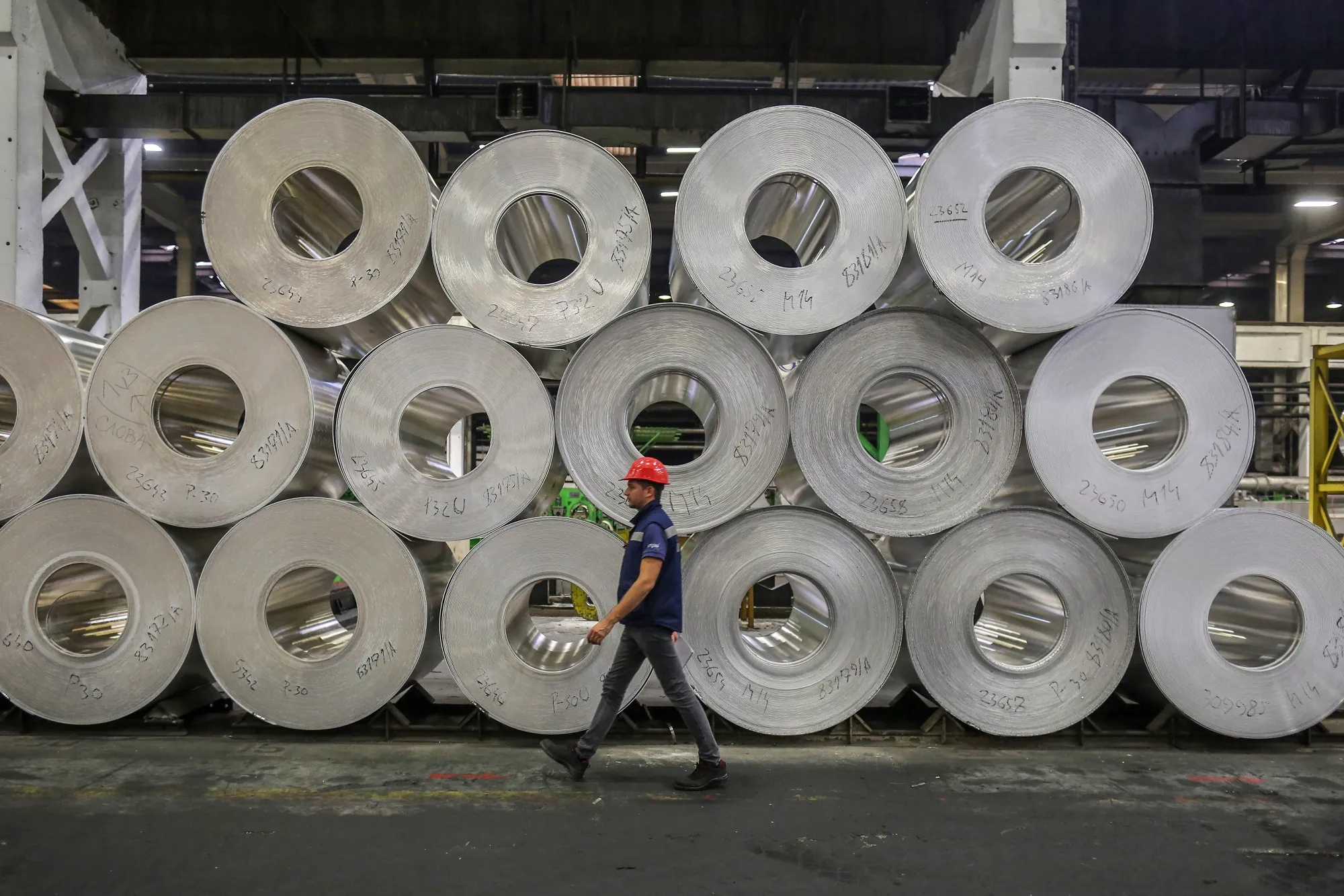 On Sunday, the US president said that he plans to levy&nbsp;25% tariffs&nbsp;on all US imports of steel and aluminum without saying when.&nbsp;