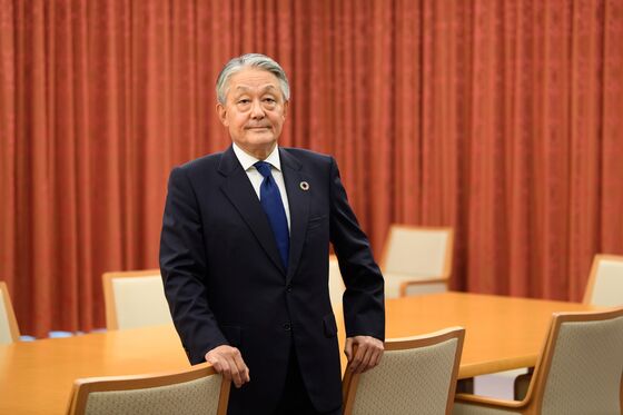 Tokyo Bourse Chief Optimistic on Extending Five-Hour Trading Day