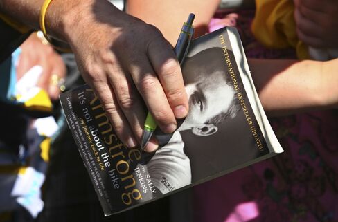 Lance Armstrong Sued for Selling Autobiography That’s ‘Fiction’