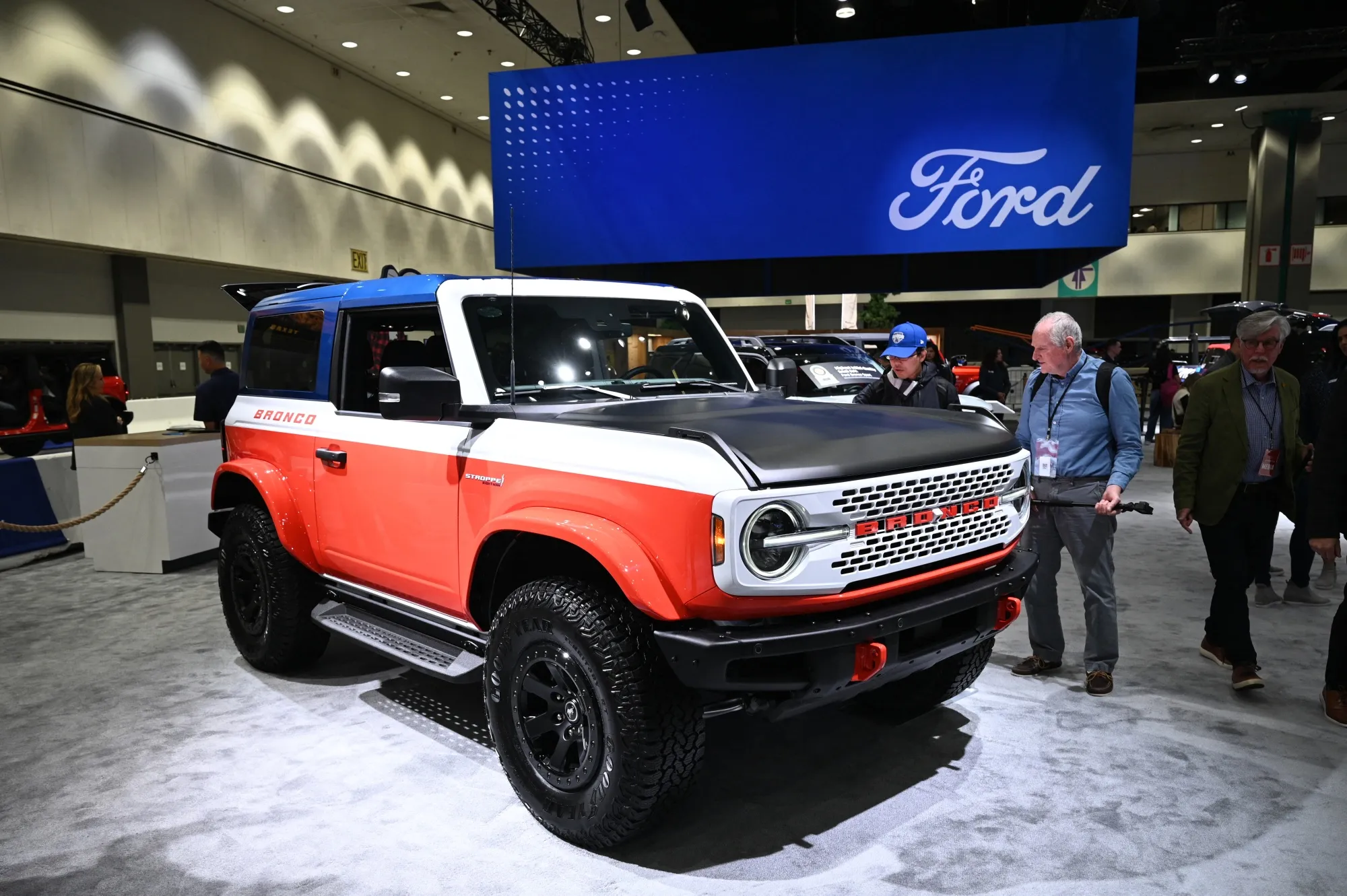 A Ford Bronco at&nbsp;the AutoMobility LA 2024 auto show.