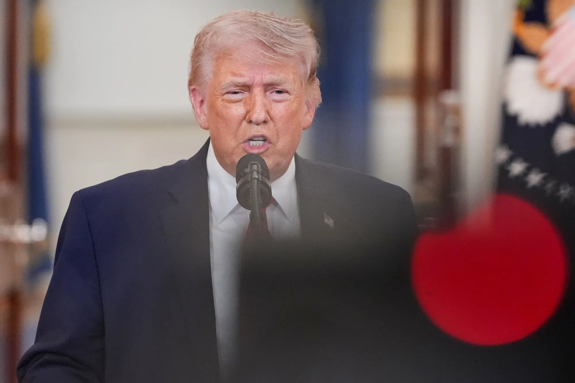 国民向け演説を行うトランプ米大統領（4月1日）
