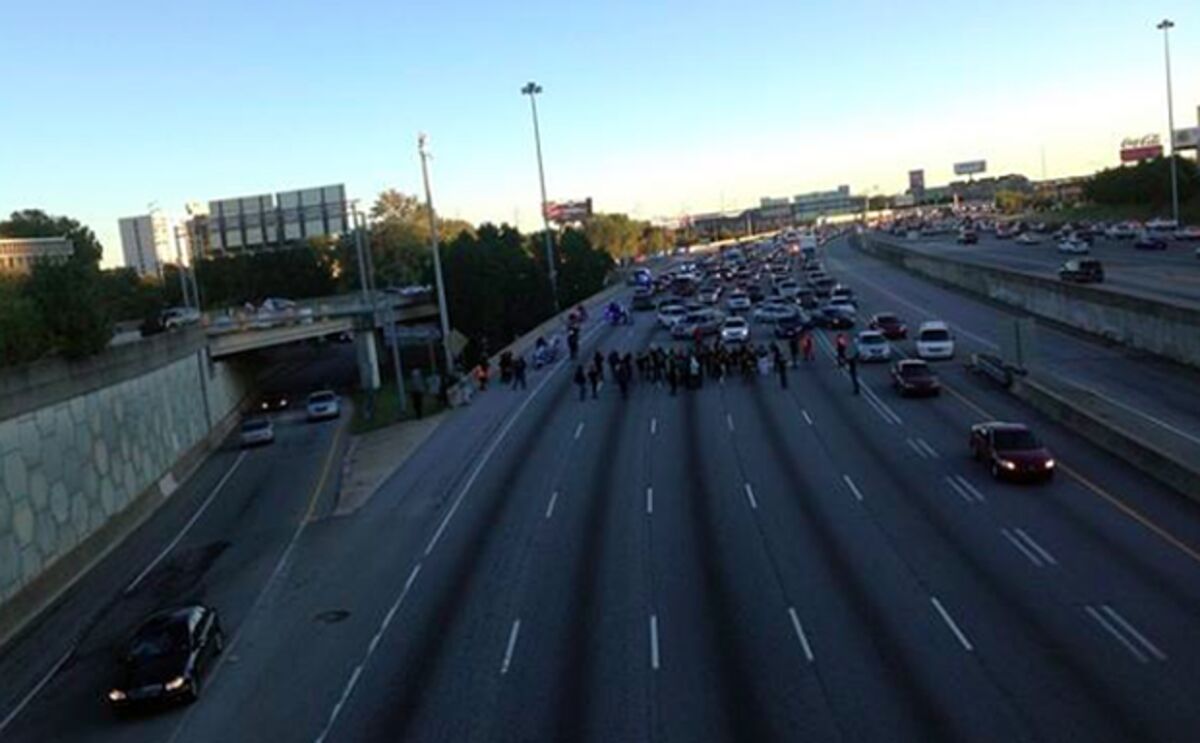 In Protests, Who Owns the Highways? Bloomberg