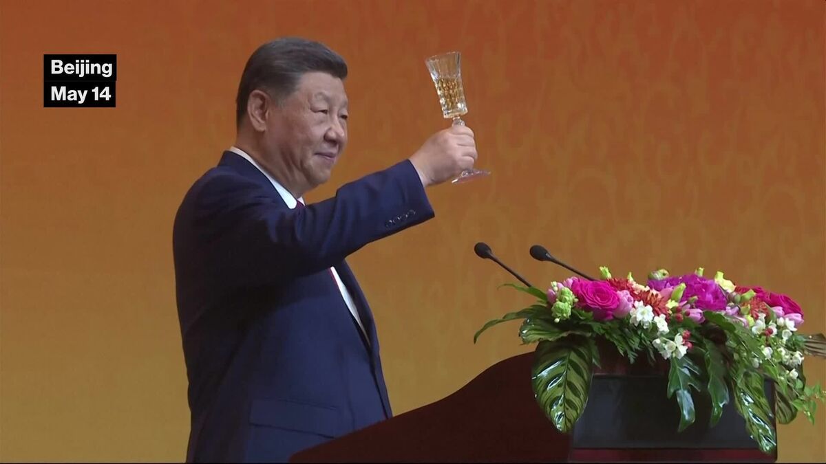 Trump, Xi Raise a Toast at End of Day One