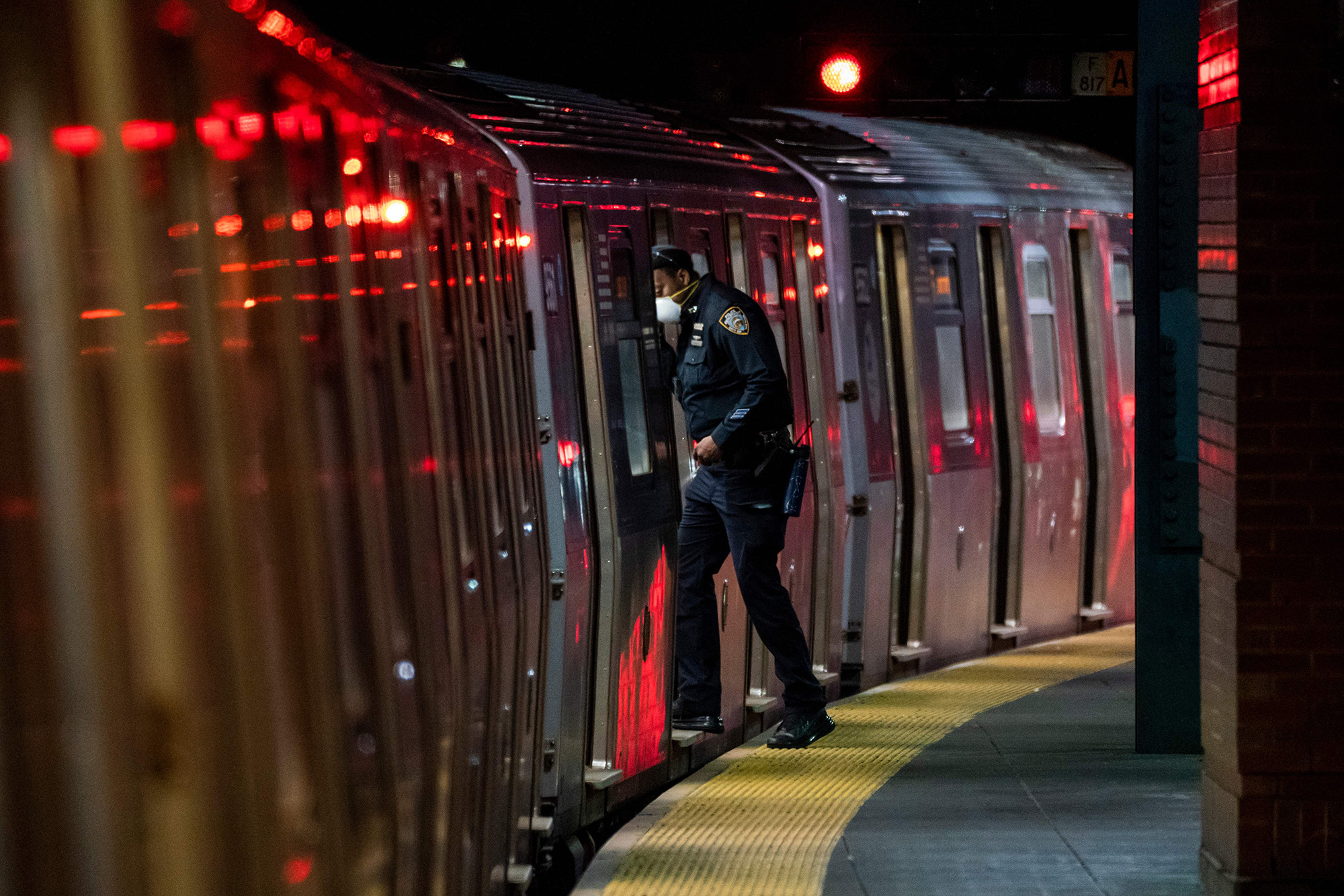MTA Police Payroll Grew 11 From 2018 to 2020, Watchdog Says Bloomberg