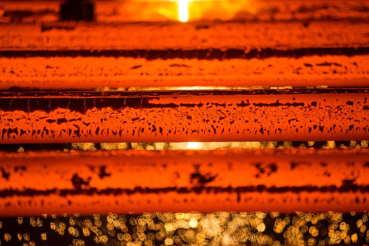 Saudi Steel Firm Sounds Out Advisers for Debt Restructuring