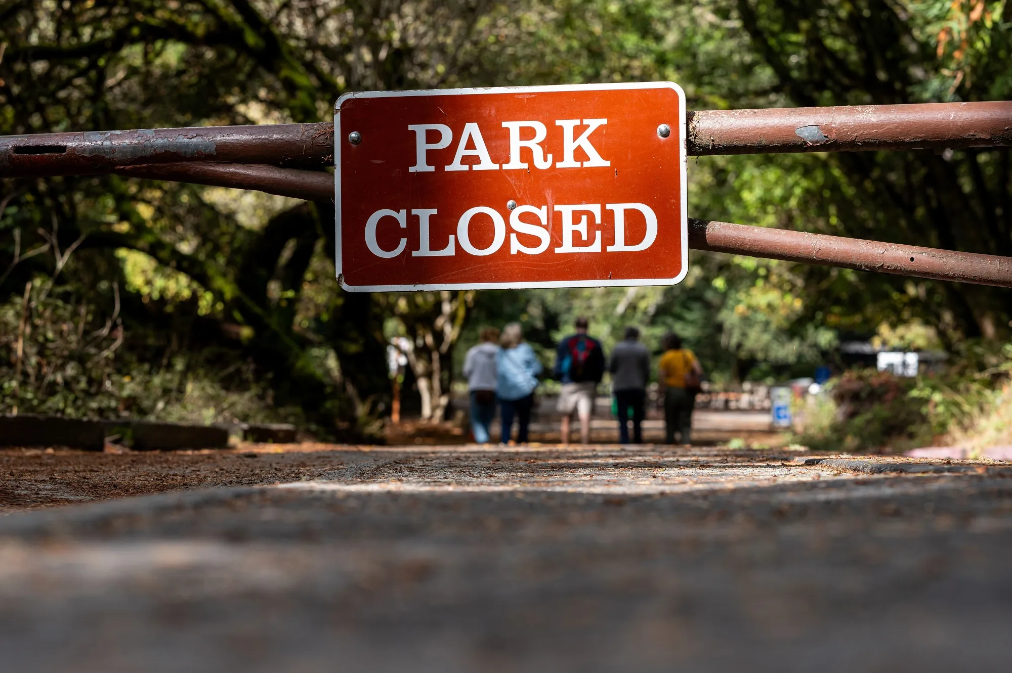 A "Park Closed" at the entrance to Muir Woods National Monument in Mill Valley, California.