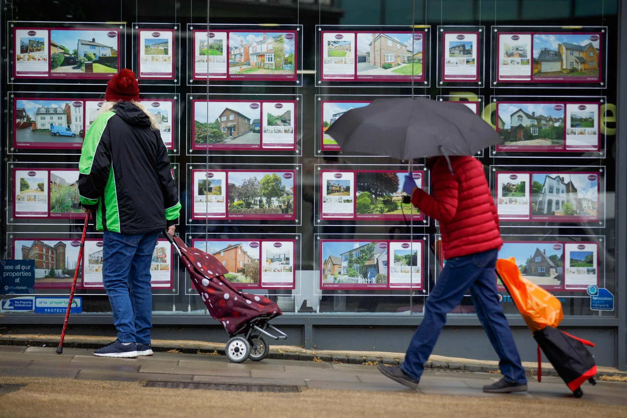 Property adverts in Guildford, UK.&nbsp;
