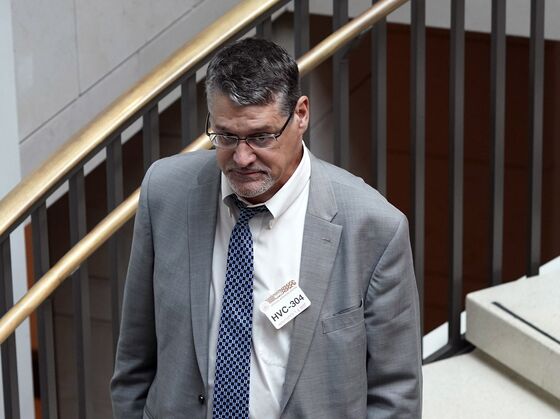 House GOP Subpoenas Glenn Simpson, Founder of Trump Dossier Firm