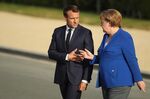 フランスのマクロン大統領とドイツのメルケル首相