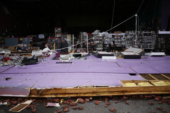 Record Number of $1 Billion Disasters Hit the U.S. in 2020